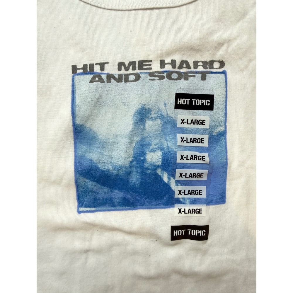 Billie Eilish Hit Me Hard and Soft White Graphic Crop Tank Top Hot Topic XL - Picture 2 of 6
